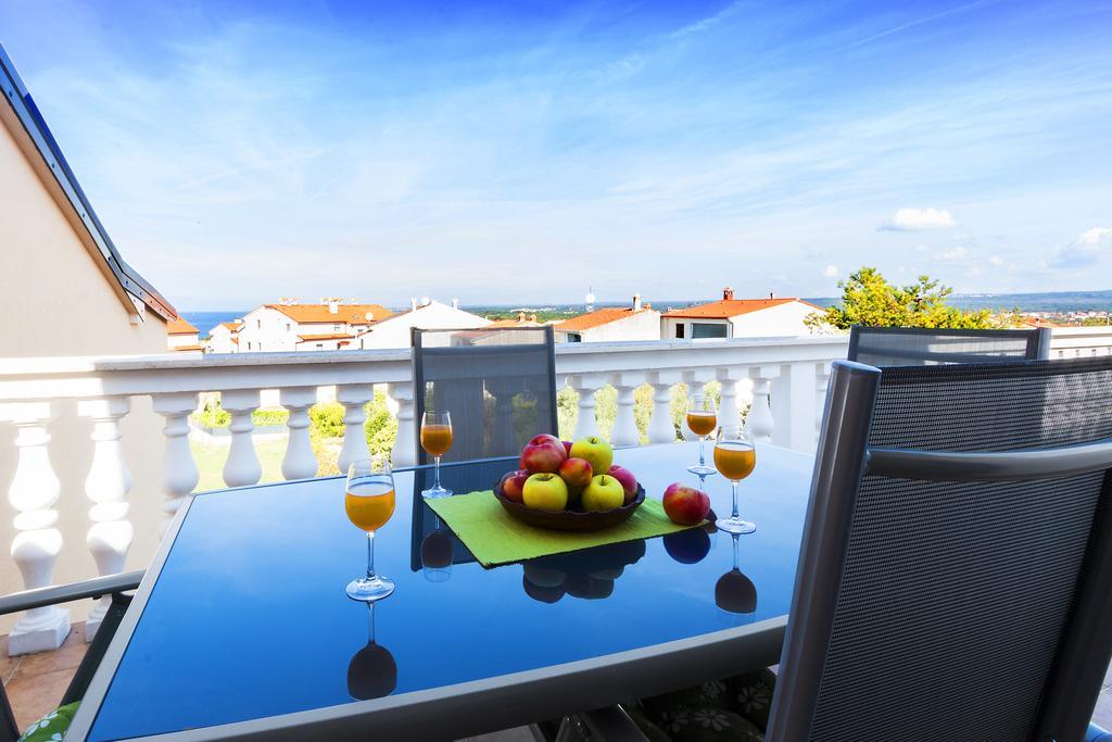 Apartments Dejana Stinjan Luaran gambar